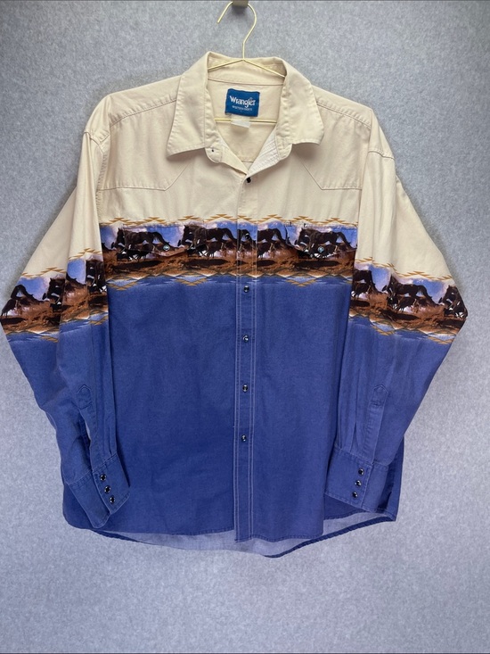 Wrangler Other - Wrangler Vintage Pearl Snap Horse Print Long Sleeve